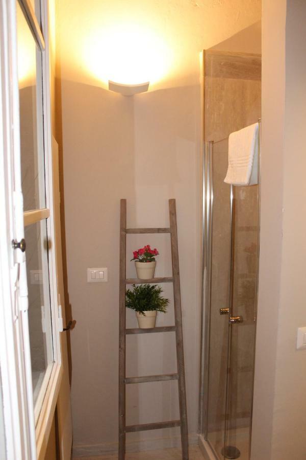Art Apartment Del Moro Florenz Exterior foto